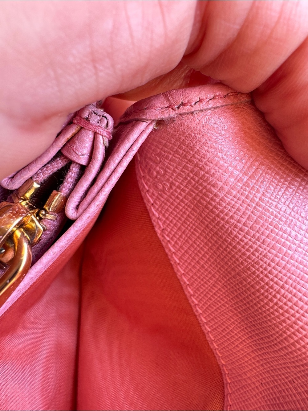 Authentic Prada Pink Saffiano Crossbody Wallet with Gold Chain Strap - Picture 12 of 13